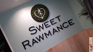 Logo at Sweet Rawmance in Paris
