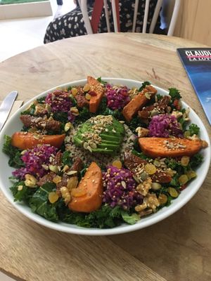 Kale Salad Bowl  at Sweet Rawmance in Paris