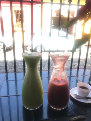 Juice at Amanecer Juice Bar in Antigua