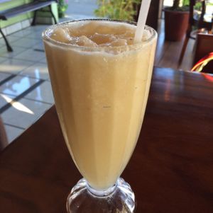 banana's smoothies  at Life House Organic Restaurant in La Fortuna