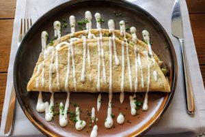 Crepe relleno at Level Veggie Bistro in Madrid