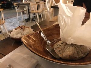 Papillote de setas at Level Veggie Bistro in Madrid