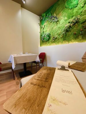 Local acogedor   at Level Veggie Bistro in Madrid