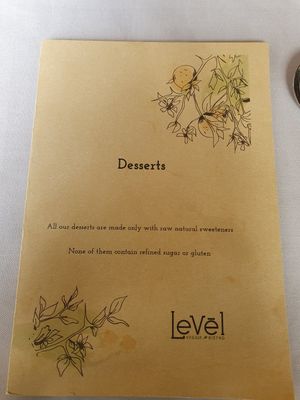 Menu at Level Veggie Bistro in Madrid