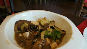 veggies with tofu at Bons Tempos in Vila Real