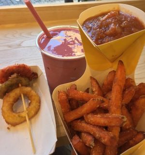 All-vegan at Freakin Fries in Helsingborg