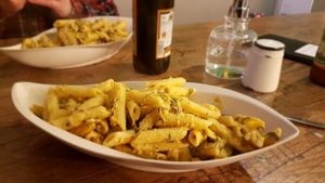 Mac and Chees (Vegan)  at Veggieman Xpress in Nuremberg