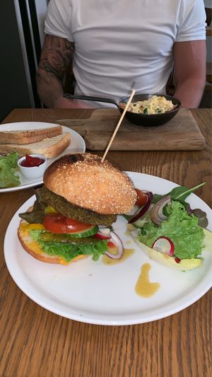 Vegan Burger with pickles at Mo-Ja Cafe in Krakow