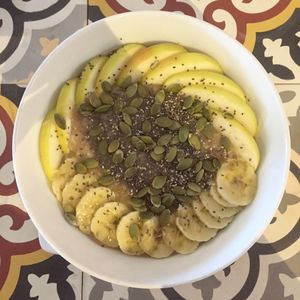 vegan spiced oatmeal at Capture Vietnam in Phong Nha