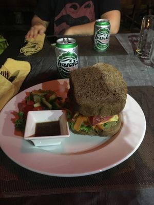 Homemade rye bread with hummus, fresh vegetables and a little salad for 70.000 at Capture Vietnam in Phong Nha