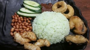 nasi lemak at Jiu Pin Lian in Central Singapore