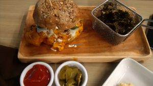 vegan. inc burguer at Vegan Inc - Miyana in Mexico City