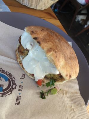 pita at Umm Kulthum in Haifa