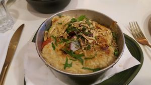 סינייה at Umm Kulthum in Haifa