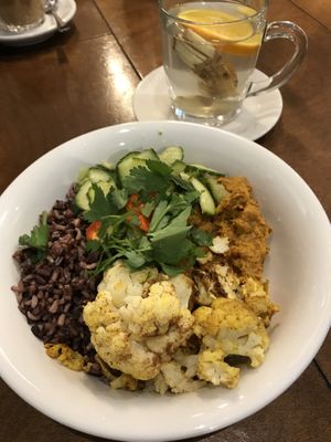   at SLA - Kerkplein in The Hague