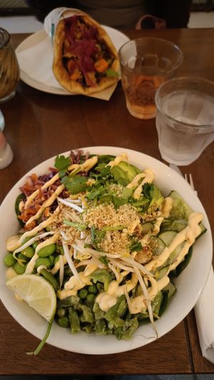 Vegan Killer Kapsalon Wrap  & Spicy Tofurama Salad at SLA - Kerkplein in The Hague