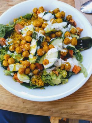 Salade at SLA - Kerkplein in The Hague