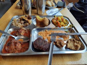 Eine Auswahl - leider schon angefangen. at Dhaba Beas - Purkynova in Prague