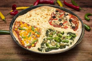 4 Pory Roq pizza at Cocina Verde in Krakow