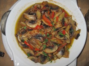 vegan mushrooms at MIRA in Paros