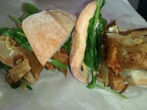 Steik and Onion sandwich at Kind Crusts in Glasgow