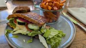 Vegano Toast (Sommerkarte 2025) at Blesius Garten in Trier