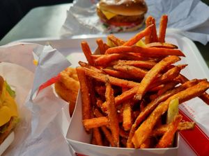  at MAX - Gronland in Oslo