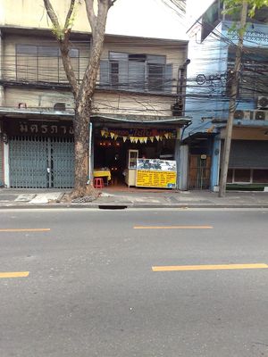 This place is in the correct location on the map, but it looks a little different from the 2018-19 pics.  I assume it's the same and the right one. at Raan Ahaan Jai - Chaiyo in Bangkok