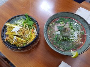 Klebereis und Pho at 36 Pho Co in Weimar