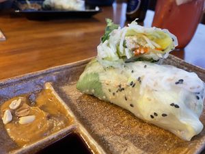 Vegane Sommerrolle mit Ananas und Tofu  at 36 Pho Co in Weimar