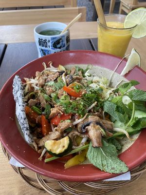   at 36 Pho Co in Weimar