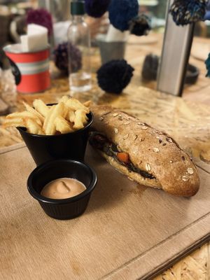 Vegan sandwich #Veganuary at Rokka in Antalya