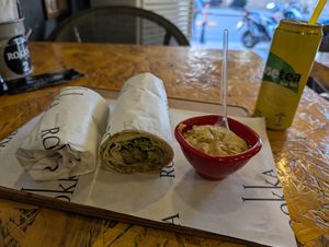 Falafelwrap mit Aubergine, Hummus at Rokka in Antalya