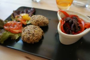 Quinoa steak at Green Rainbow in Paris