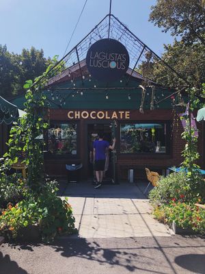 Beautiful storefront  at Lagusta's Luscious Cafe in New Paltz