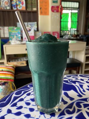 Spirulina smoothie  at Bodhi Tree Cafe in Chiang Mai