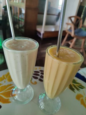 Banana and Mango juice at Bodhi Tree Cafe in Chiang Mai