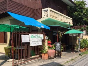 Street view at Bodhi Tree Cafe in Chiang Mai