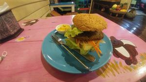 The best vegburger 😍 at Bodhi Tree Cafe in Chiang Mai