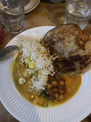 Pineapple curry, chickpea dal/curry, rice and paratha   at Castle Farm Cafe in Bath