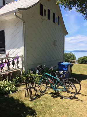 bikers are welcome at La Bette a Cath in Notre Dame Du Portage