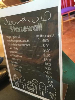 Stonewall Corner is now offering Red Pepper, Poblano, Basil Pesto, Traditional and BBQ Hula pizza in the evenings and check out their Lunch options as well, salads, soups and breads. Yep all VEGANS!  at Stonewall Corner in Douglas