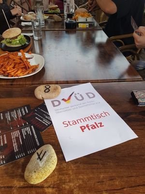 We went there with a whole group and everyone liked the food. Great place! at Cowboy Burger Restaurant in Landau