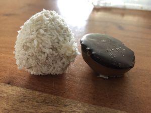 vegan raffaelo and vegan toffifee  at Leckerschmecker Küchenfee in Waiblingen
