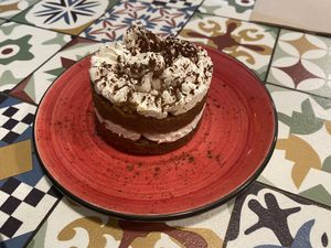 Tiramisú at Distrito Vegano in Madrid