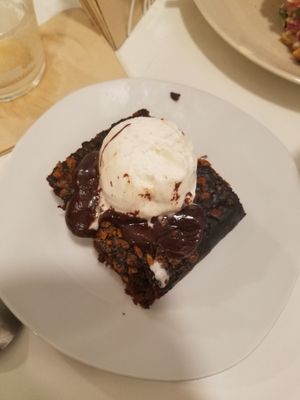 Super delicious at Distrito Vegano in Madrid