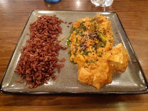 Main / Tofu mafe at La Encomienda in Madrid