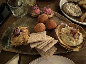 Plato desgustación at La Encomienda in Madrid