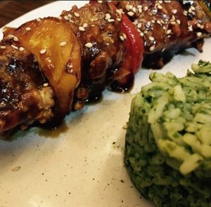 brochetas de seitan  at La Encomienda in Madrid