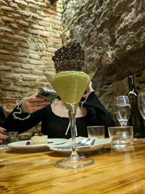 Cremoso de aguacate at La Encomienda in Madrid